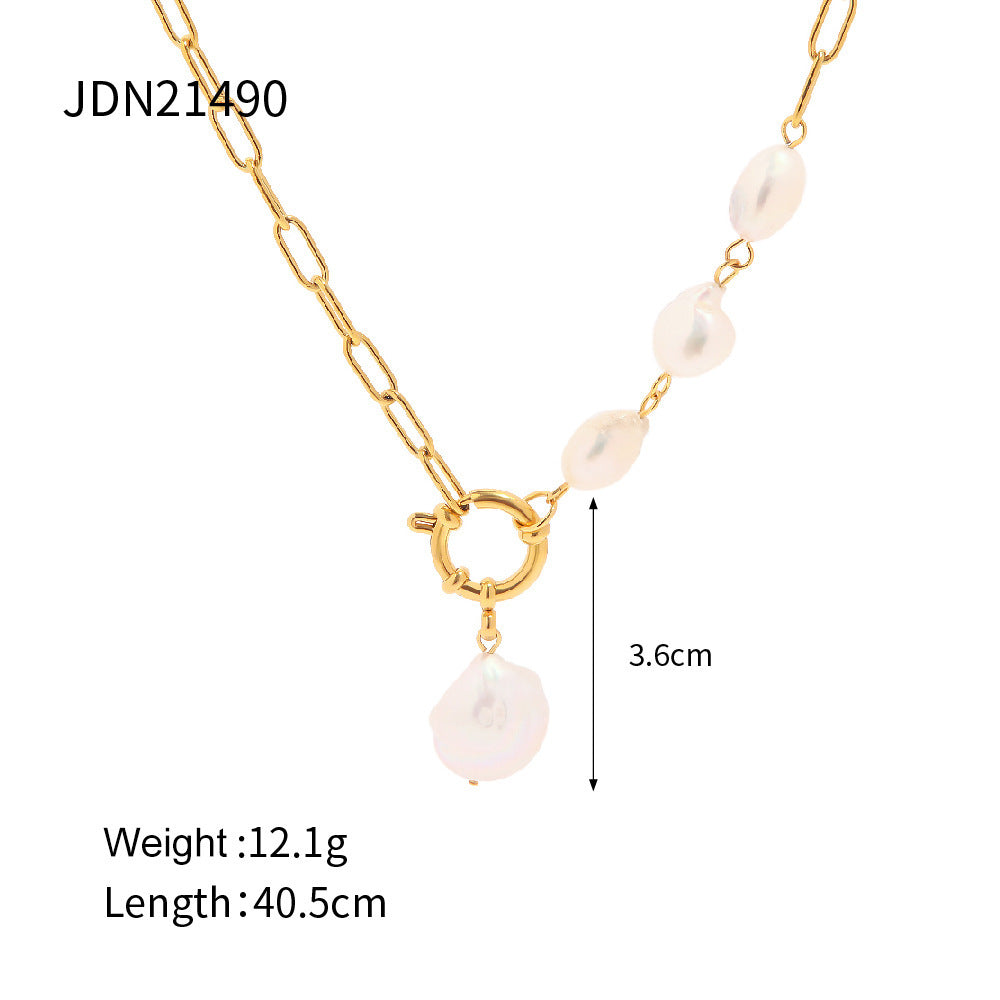 Retro Style pendant Necklace
