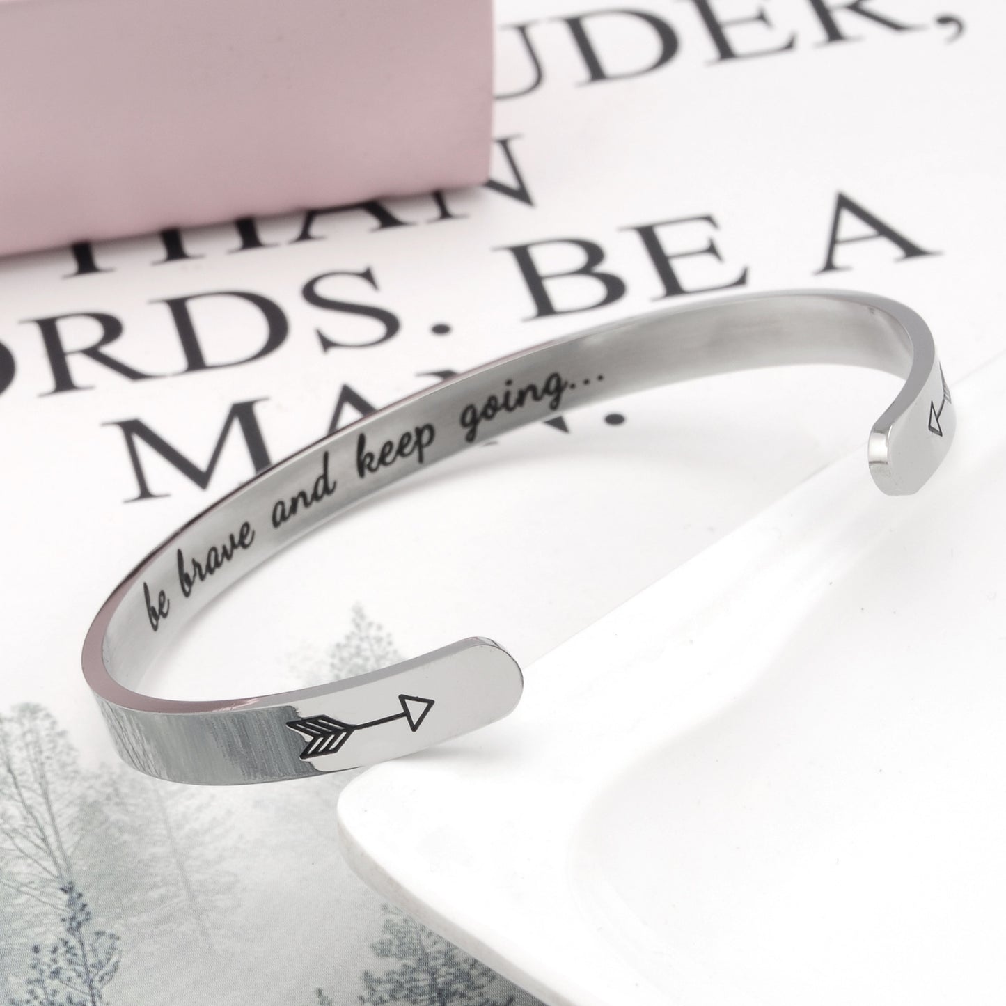 Stainless Steel Double Arrow Bracelett